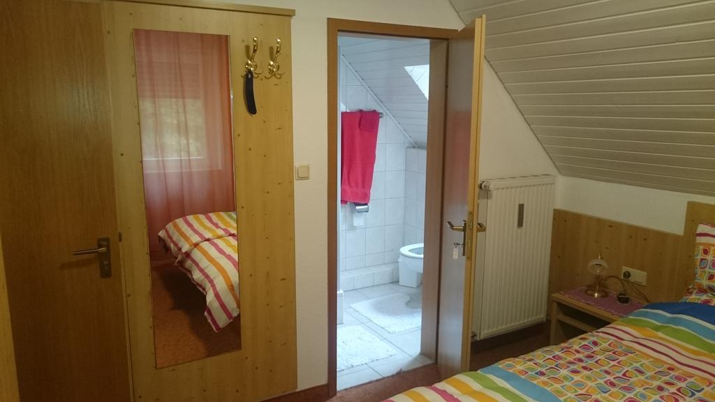 Gasthof Wilhelm Tell Fremdenzimmer زيمدورف المظهر الخارجي الصورة